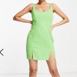 ASOS DESIGN structured scoop mini dress with split detail in green size 4 us NWT
